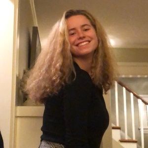 Meet your Posher, Abby